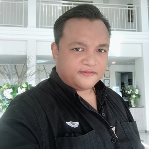 ผศ.วรพงศ์ มาลัยวงษ์